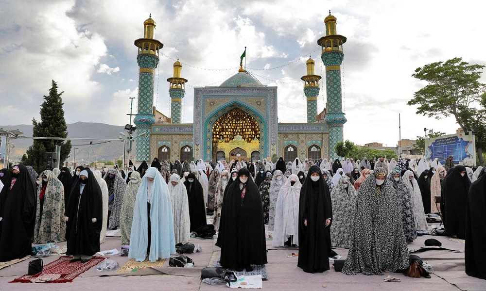 إيران