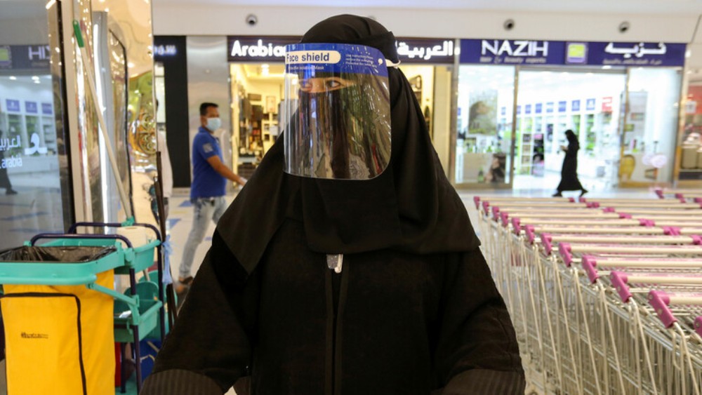  320 إصابة جديدة بفيروس كورونا في السعودية ...في مؤشر جديد لتباطؤ انتشار الوباء