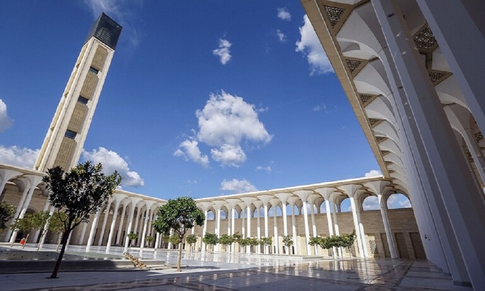 ثالث أكبر مسجد في العالم...إقامة أول صلاة جماعية الأربعاء بجامع الجزائر
