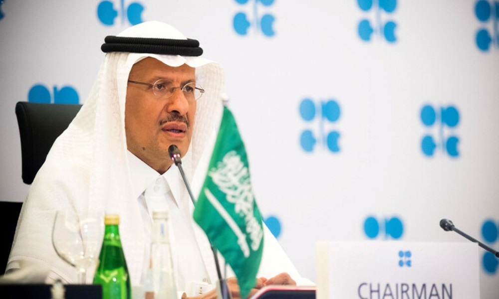 وزير الطاقة السعودي:ينبغي دراسة جميع خيارات الحد من الانبعاثات المسببة لارتفاع درجة الحرارة